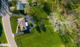 19 Pomeroy Rd, Athens, OH 45701