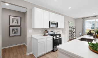 2030 Cosman Way, Algonquin, IL 60102