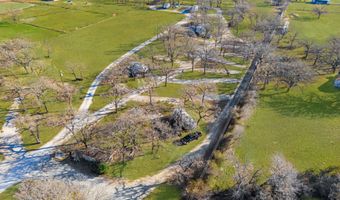 114 Private Road 2387, Alvord, TX 76225