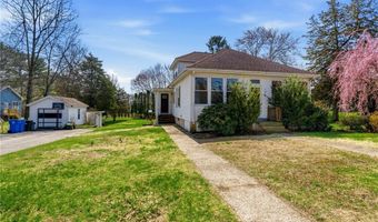 230 School St, Lincoln, RI 02865