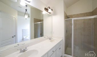 104 Putters Dr, Athens, GA 30607