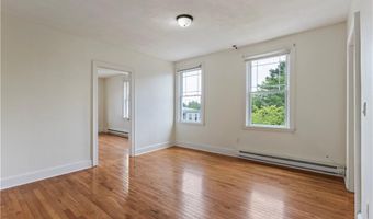 11 Roosevelt St 3R, North Providence, RI 02904
