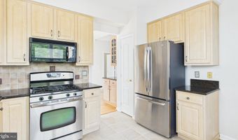 20920 CEDARPOST Sq 300, Ashburn, VA 20147