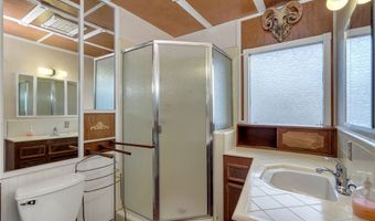 1751 S Heather Ln, Anaheim, CA 92802