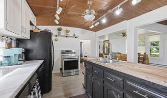 686 Weeks Ave, Asbury, MO 64832