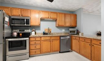 5 Wake Robin Rd 3602, Lincoln, RI 02865