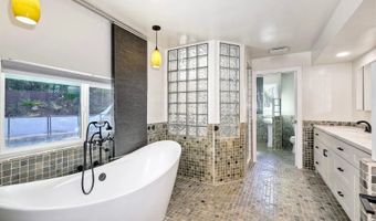 9945 Alto Dr, La Mesa, CA 91941