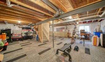 4126 Mckenna Dr, Adrian, MI 49221