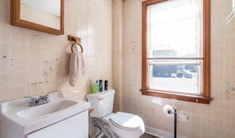 104 Canal St, Blackstone, MA 01504