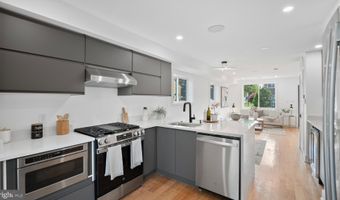 7521 9TH St NW, Washington, DC 20012