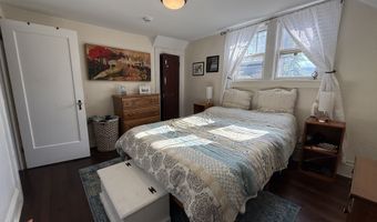 21 Elgin Ave, Bethel, CT 06801