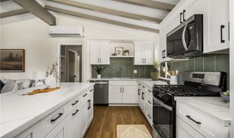 925 N Keystone St, Anaheim, CA 92801