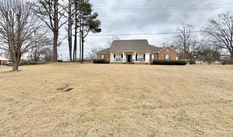 306 Hickory Ln, Batesville, MS 38606