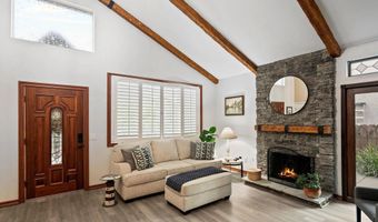6433 La Paloma St, Carlsbad, CA 92009