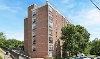 6100 HENRY Ave 7D, Philadelphia, PA 19128