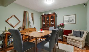 6 Brook Forest Dr, Arden, NC 28704