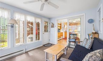 146 Bay View Ave, Bristol, RI 02809