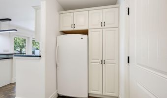 524 Drager St, Ashland, OR 97520