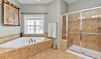 21264 FAIRHUNT Dr, Ashburn, VA 20148