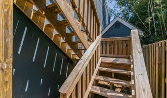 310 MAGNOLIA St, Atlantic Beach, FL 32233