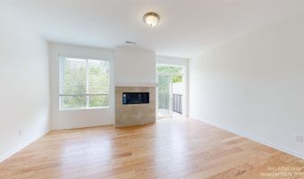 2741 Bristol Ridge Dr, Ann Arbor, MI 48105