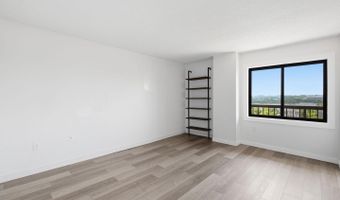 200 N PICKETT St #1414, Alexandria, VA 22304