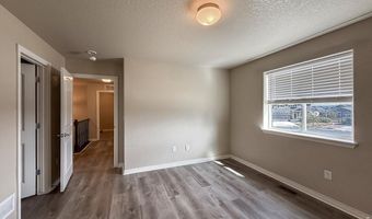 688 Arches Ct, Berthoud, CO 80513
