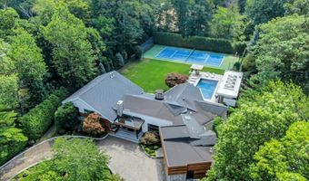 34 Warren Ln, Alpine, NJ 07620