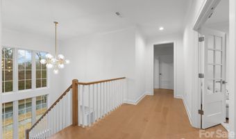 1527 St George, Charlotte, NC 28205