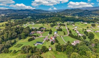 243 Springwood Dr, Bean Station, TN 37708