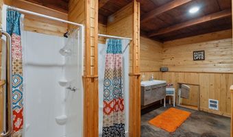 6328 River Rd, Clark Fork, ID 83811