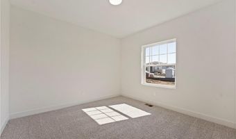 1475 N 163rd St, Basehor, KS 66007