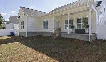 821 Fairway Rd, Ayden, NC 28513