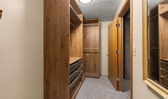 209 W Ironwood St, Brandon, SD 57005