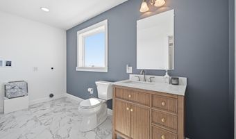 87 Yorktown Rd, Albion, ME 04910
