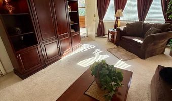 637 22ND St S, Arlington, VA 22202