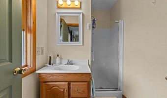 429 Polhemus Rd, Cambridge, VT 05464