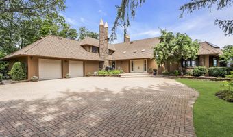 99 Holly Ln, Bayville, NJ 08721