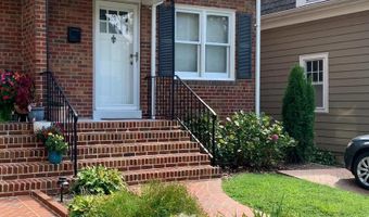21 E OAK St E, Alexandria, VA 22301