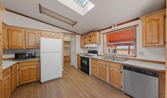 1915 Thomas Jefferson Ave, Battle Mountain, NV 89820