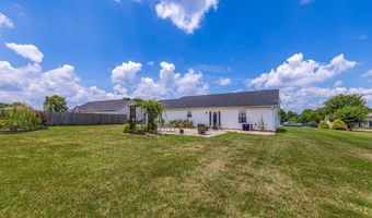 508 White Rose Ln, Boiling Springs, SC 29316