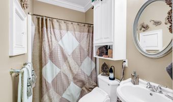 1456 Beach Blvd, Biloxi, MS 39530