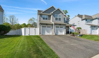 56 Marlin Ct, Bayville, NJ 08721