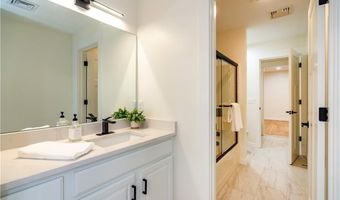 247 Glen Hill Dr, North Kingstown, RI 02874