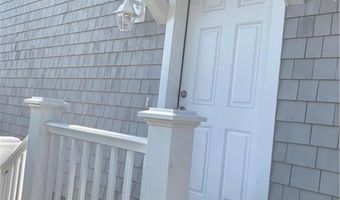47 Tuckerman Ave, Middletown, RI 02842