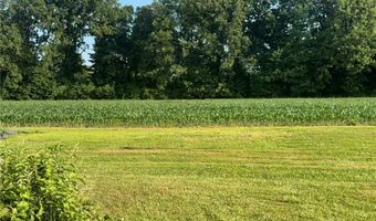 12096 Baumhart Rd, Amherst, OH 44001