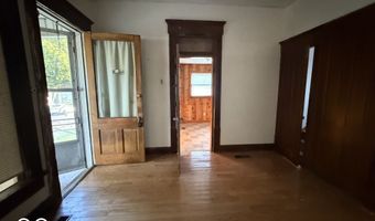340 W 11th St, Anderson, IN 46016