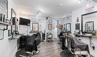 74 Maple Ave, Barrington, RI 02806