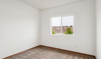 1825 SW White Birch Cir 3, Ankeny, IA 50023