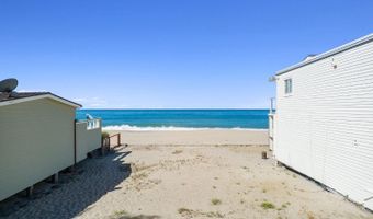 535 Beach Dr, Aptos, CA 95003